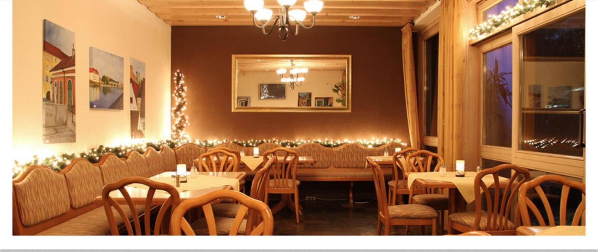 Hotel "Die Kupferpfanne" Donaustauf Ngoại thất bức ảnh